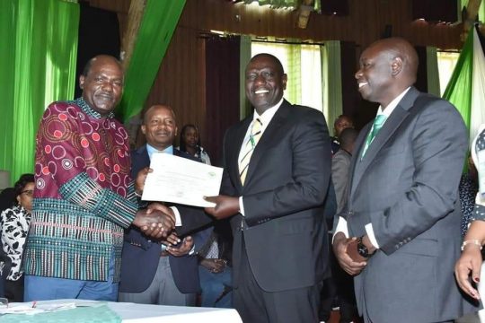 Deputy President William Ruto cleared to run for President