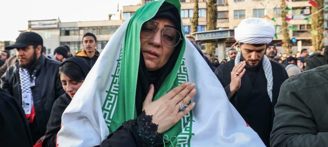 Analysts Warn Iran’s Leadership Crisis Could Lead to Prolonged Instability Rather Than Regime Change