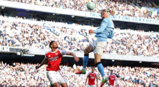 Arsenal's Collapse Hands City Control of Title Race